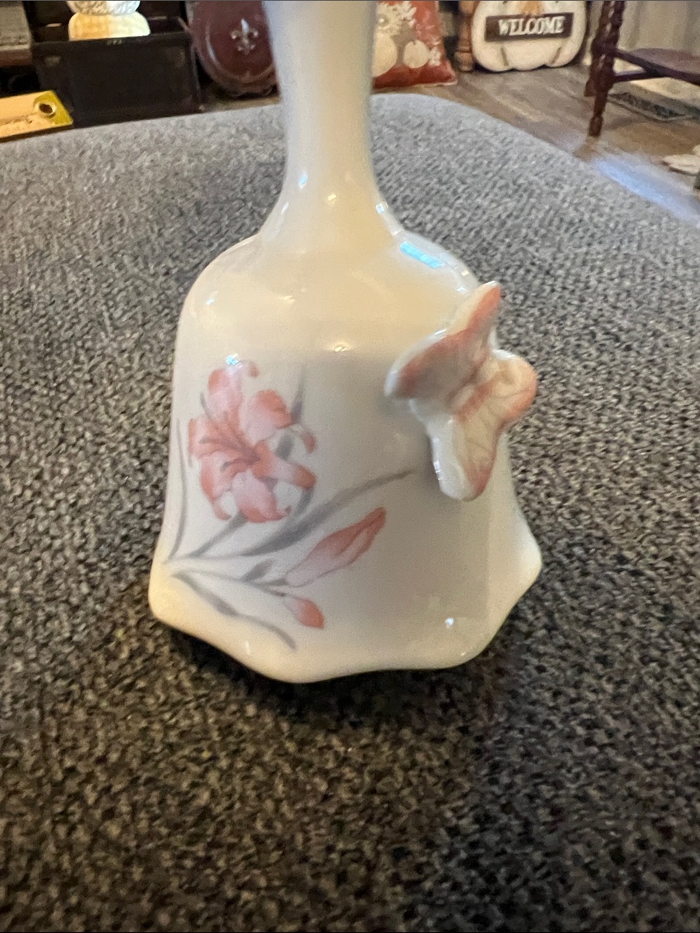 Avon Vintage White Porcelain Hand Bell with Coral Floral Detail And Butterfly - Picture 3 of 4